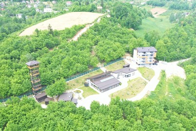 Apartment with 4 bedrooms and shared pool