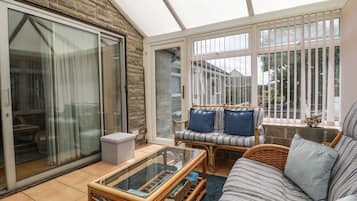 Cottage | Property grounds