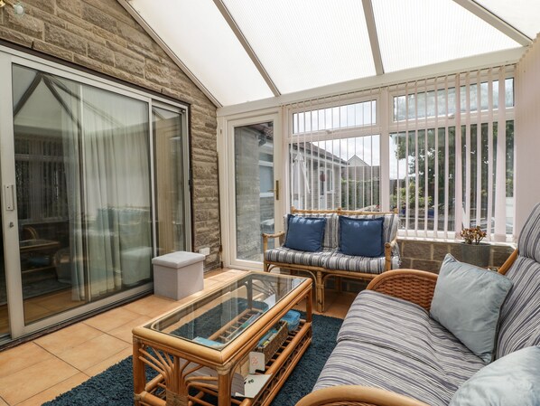 Cottage | Property grounds