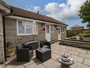 Cottage | Property grounds