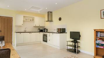 Cottage | Interior