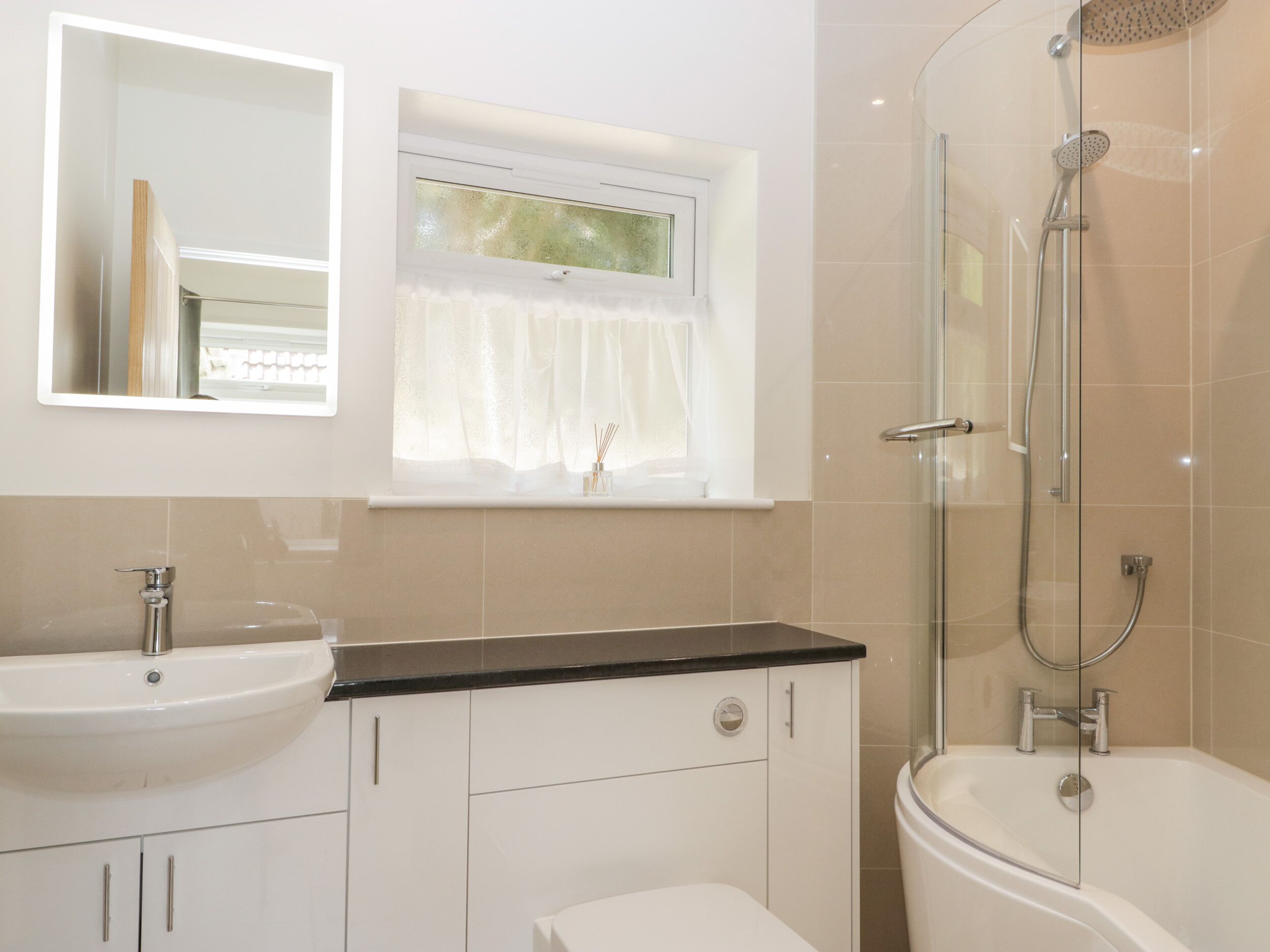 Cottage | Interior