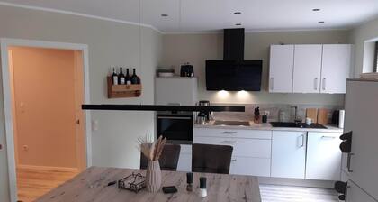 Gemütliche Ferienwohnung, idealer Ausgangspunkt zum Wandern