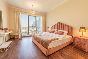 1 chambre, bureau, fer et planche à repasser, Wi-Fi