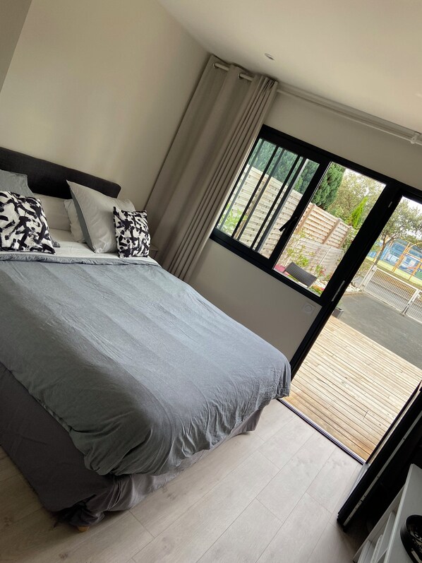 1 bedroom, WiFi, bed sheets - Studio La Rochelle/Ré near Île de Ré bridge and airport (La Rochelle)