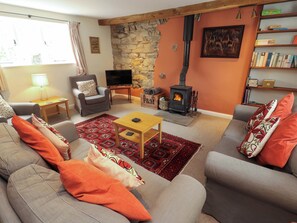 Cottage | Living area