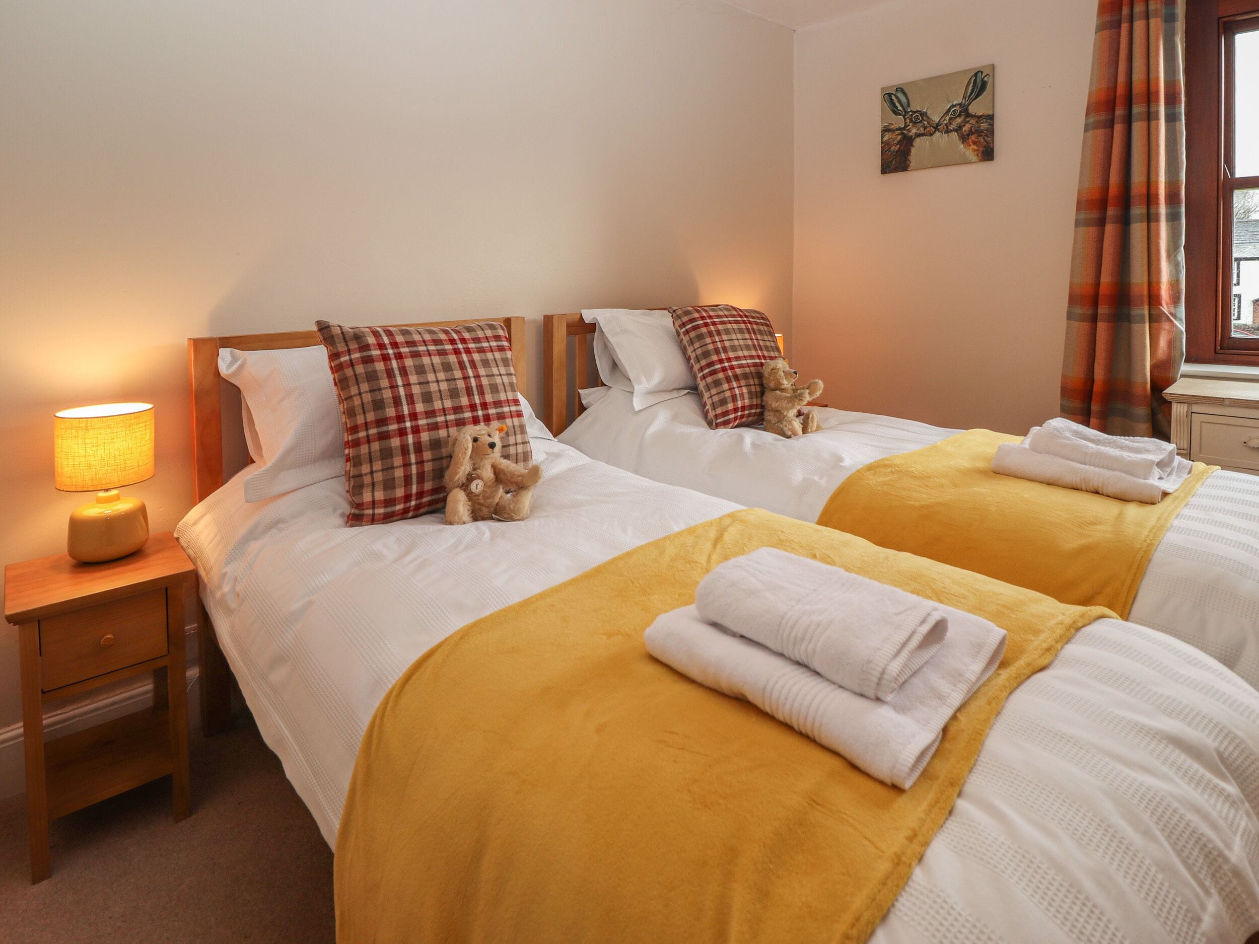 كوخ | 2 عدّة غرف نوم وبديكورات فريدة لكل غرفة وطراز فريد لكل وحدة