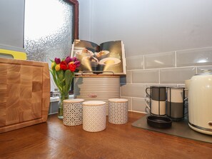 Ferienhaus | Eigene Küche | Kühlschrank, Geschirrspüler, Wasserkocher, Toaster