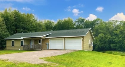 Family Friendly Forest Cabin - Pictured Rocks, Waterfalls, ORV/Snowmobile Trails
