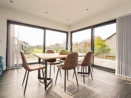 ์ฝํฐ์ง | ์ ์ฉ ์ฃผ๋ฐฉ | ๋์ฅ๊ณ , ์๊ธฐ ์ธ์ฒ๊ธฐ, ์ ๊ธฐ ์ฃผ์ ์, ํ ์คํฐ