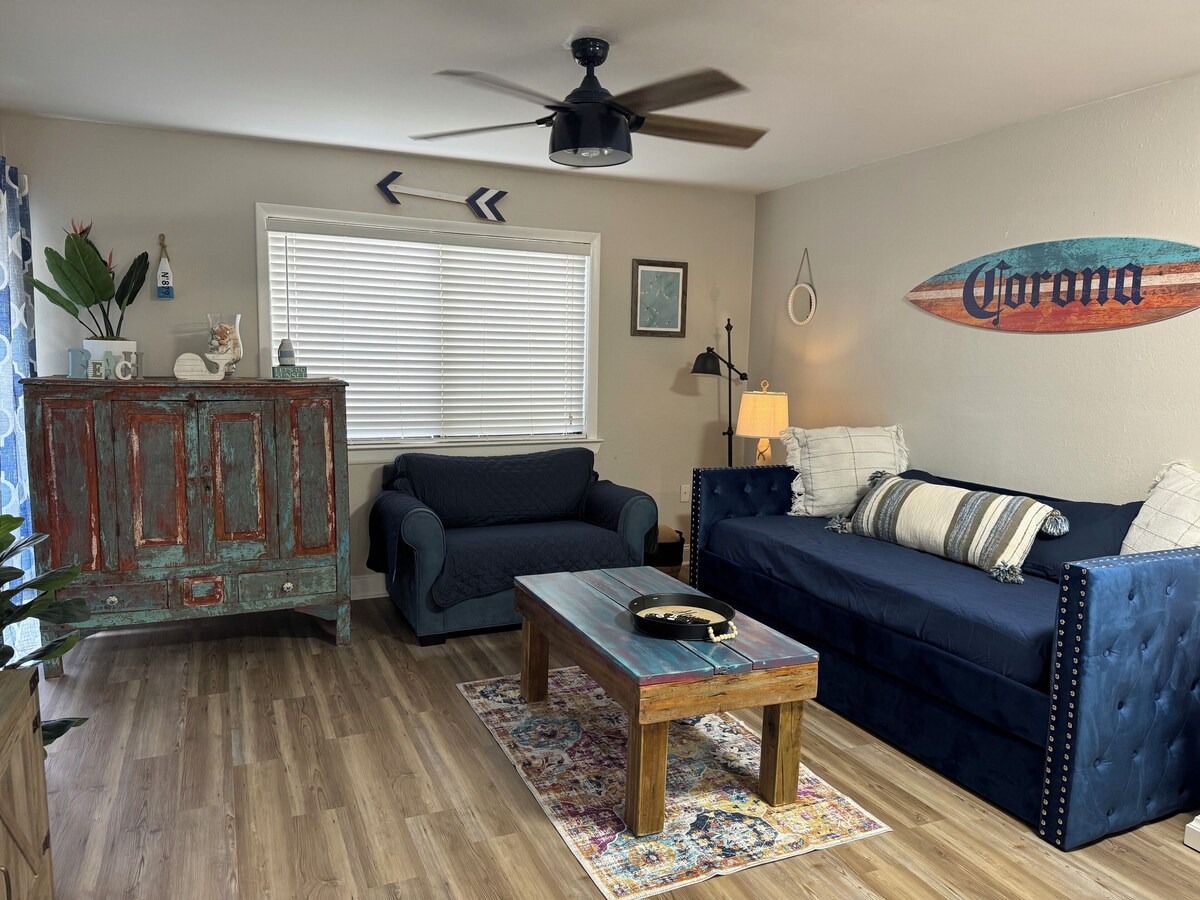 Photo 4 of Newly updated 1-bed condo pet friendly steps to the beach
