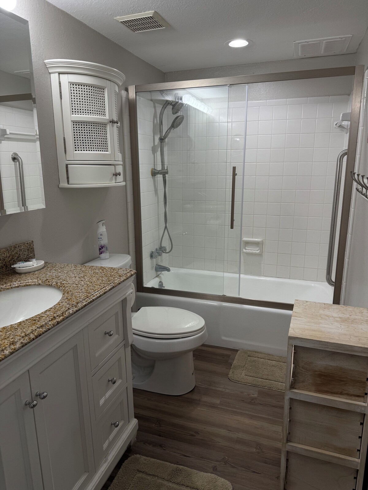 Photo 13 of Newly updated 1-bed condo pet friendly steps to the beach