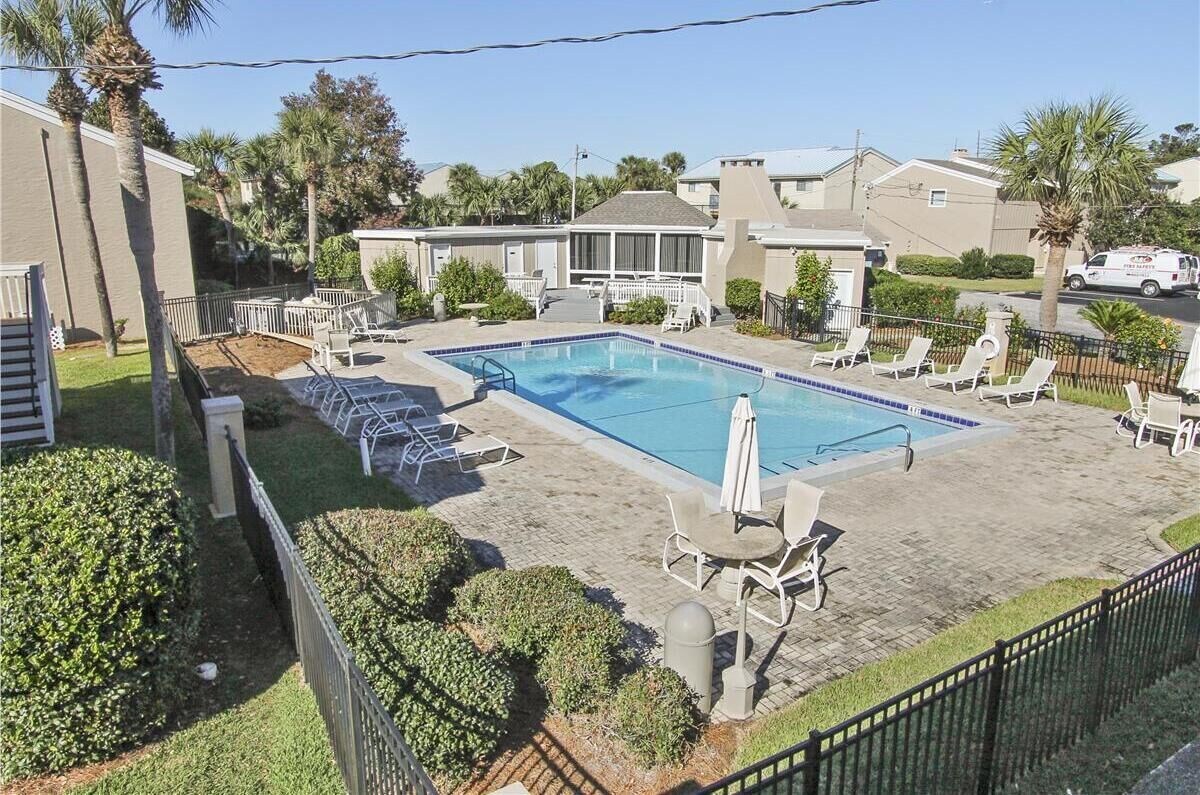 Photo 16 of Newly updated 1-bed condo pet friendly steps to the beach