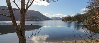 하이드어웨이  코티지