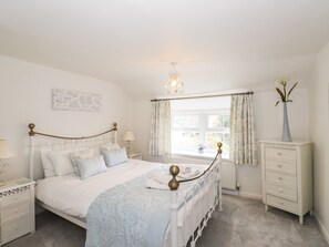 Casa de campo | 2 habitaciones, decoración personalizada y muebles diferentes