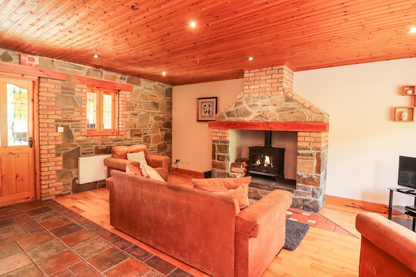 Cottage | Living room