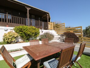 Cottage | Balcony - Pebble Lodge (Paignton)