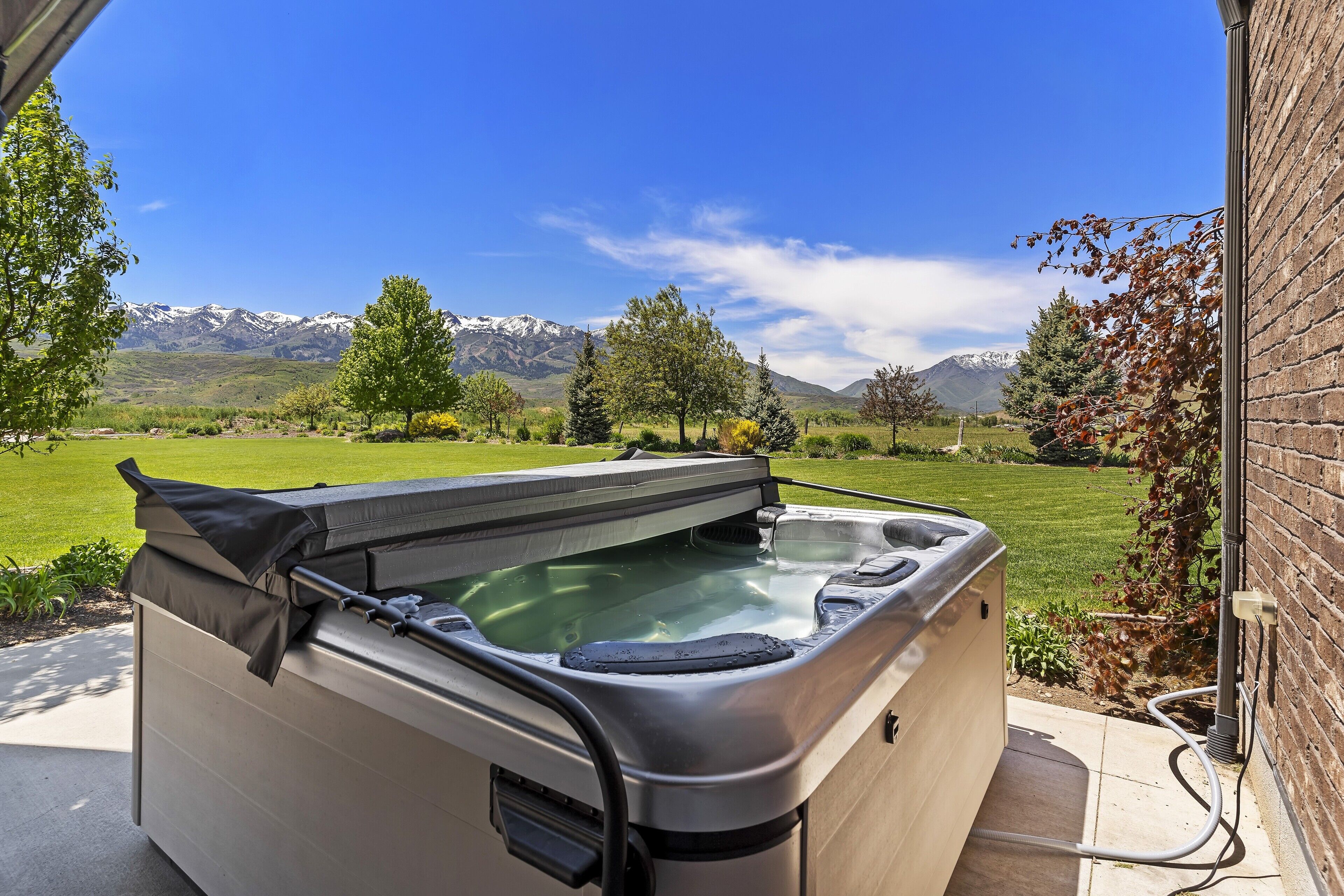 Bain à remous extérieur