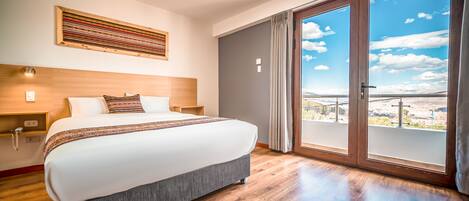 Deluxe Double Room | Premium bedding, down comforters, in-room safe, desk