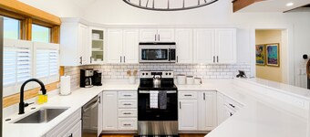 Mountain Daisy Redstone l Newly Remodeled Mountain Getaway