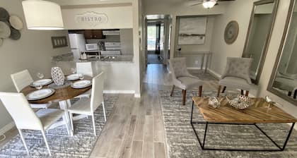 Stylish Condo Baptist H. DWTN 6 Flags River Walk pearl Cantera Sea World Central