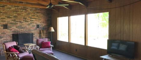 スマートテレビ、書庫