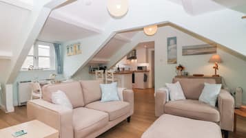 Cottage | Living area