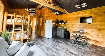 Bunk House At Gold Creek: Rustic Lux Cabin Near Mt. Rushmore & Custer State Park