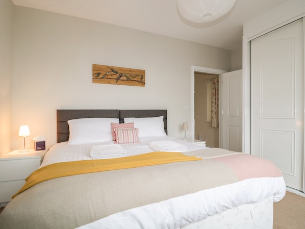 Casa de campo | Decoración personalizada, muebles diferentes y wifi gratis