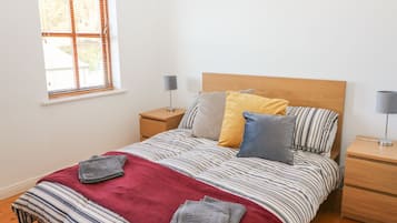 3 bedrooms, individually decorated, individually furnished, free WiFi