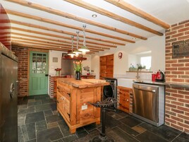 Cottage | Interior