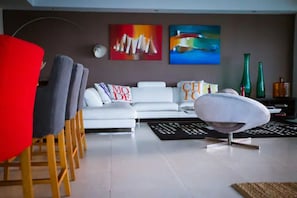 Family Apartment | Living area - Lujoso Peninsula T3 Frente al Mar (Puerto Vallarta)