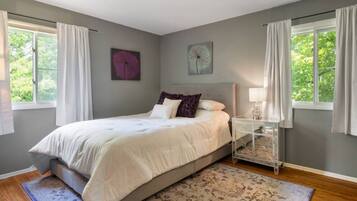 4 habitaciones, tabla de planchar con plancha y wifi gratis