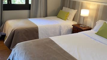 Standard Triple Room | Individually decorated, individually furnished, free WiFi, bed sheets