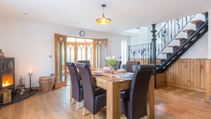 Cottage | Private kitchen | Fridge, microwave, dishwasher, toaster - Fairholme (Port Isaac)