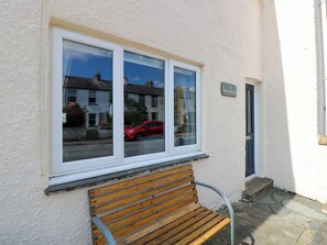 Cottage | Exterior detail