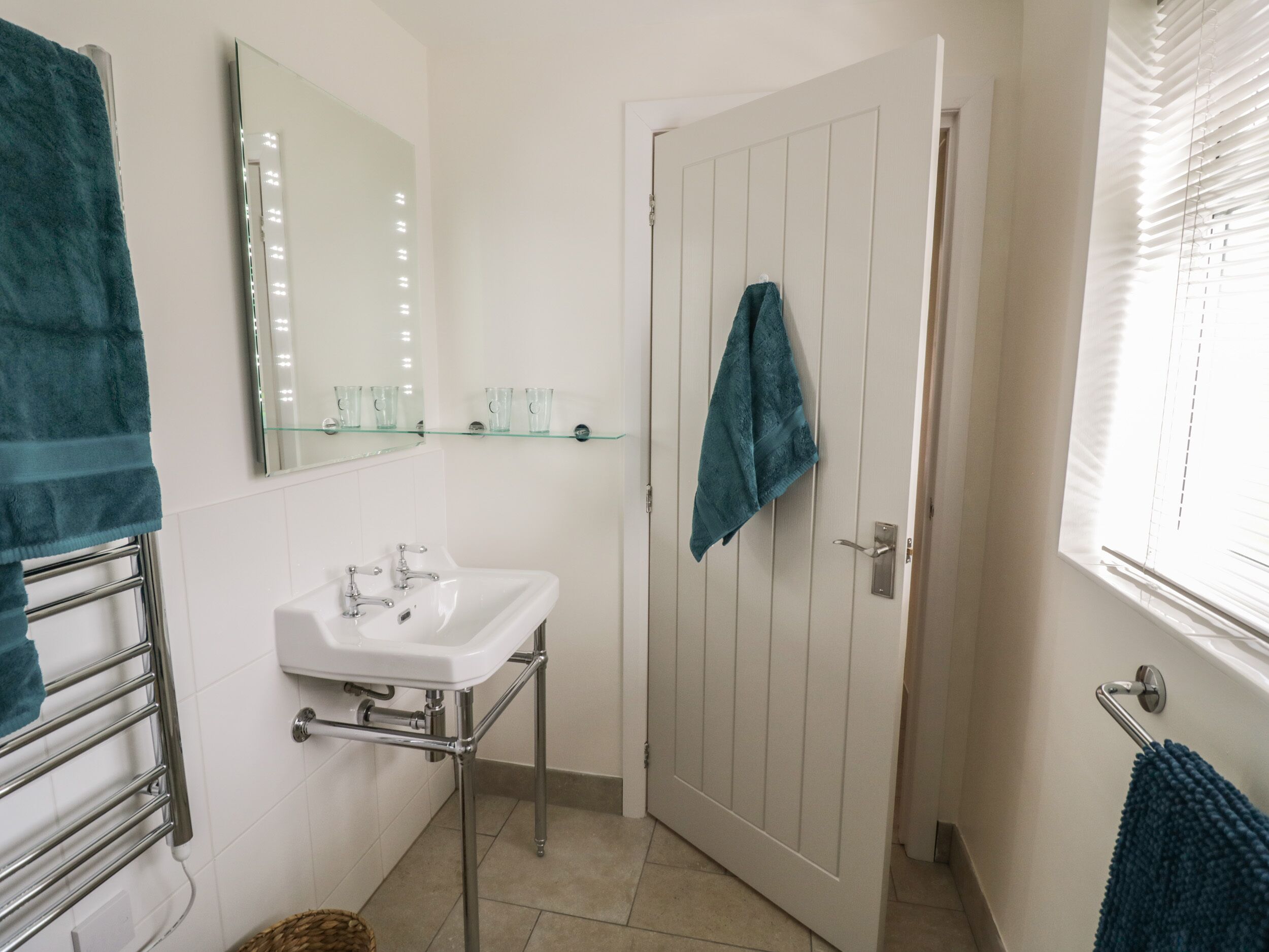 Cottage | Bathroom | Shower