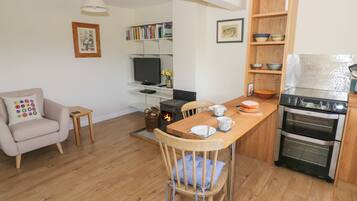 Cottage | Interior
