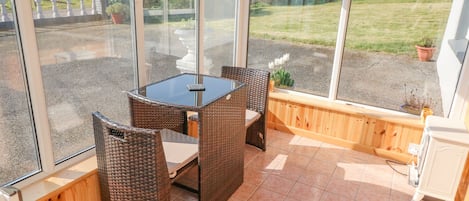 Cottage | Balcony