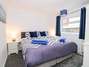 3 bedrooms, individually decorated, individually furnished, free WiFi - Rose Cottage (Skegness)