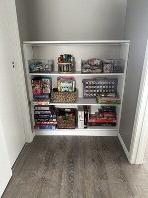 Game room - Summer rental on beautiful West Battle Lake! (Battle Lake)