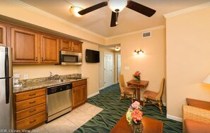 Frigorifero, microonde, forno, lavastoviglie