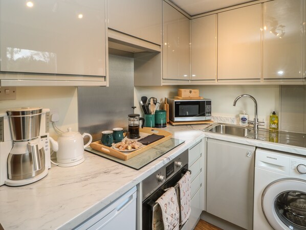 Cottage | Interior