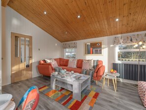 Cottage | Living room | TV - Oaks One (Morpeth)