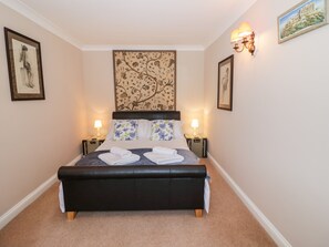 Chaumière | 3 chambres, décor unique, ameublement unique, accès au Wi-Fi (inclus)