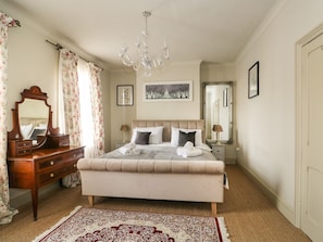 Cottage | 4 bedrooms, individually decorated, individually furnished, free WiFi - Troon Cottage (Hunstanton)