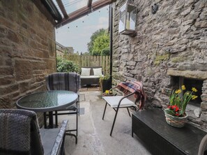 Outdoor dining - 2 The Square (Skipton)