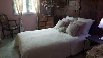 3 chambres, bureau, fer et planche Ă repasser, Wi-Fi gratuit