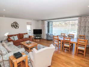 Sumarhús | Að innan