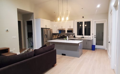 Farm & Garden Bungalow Retreat